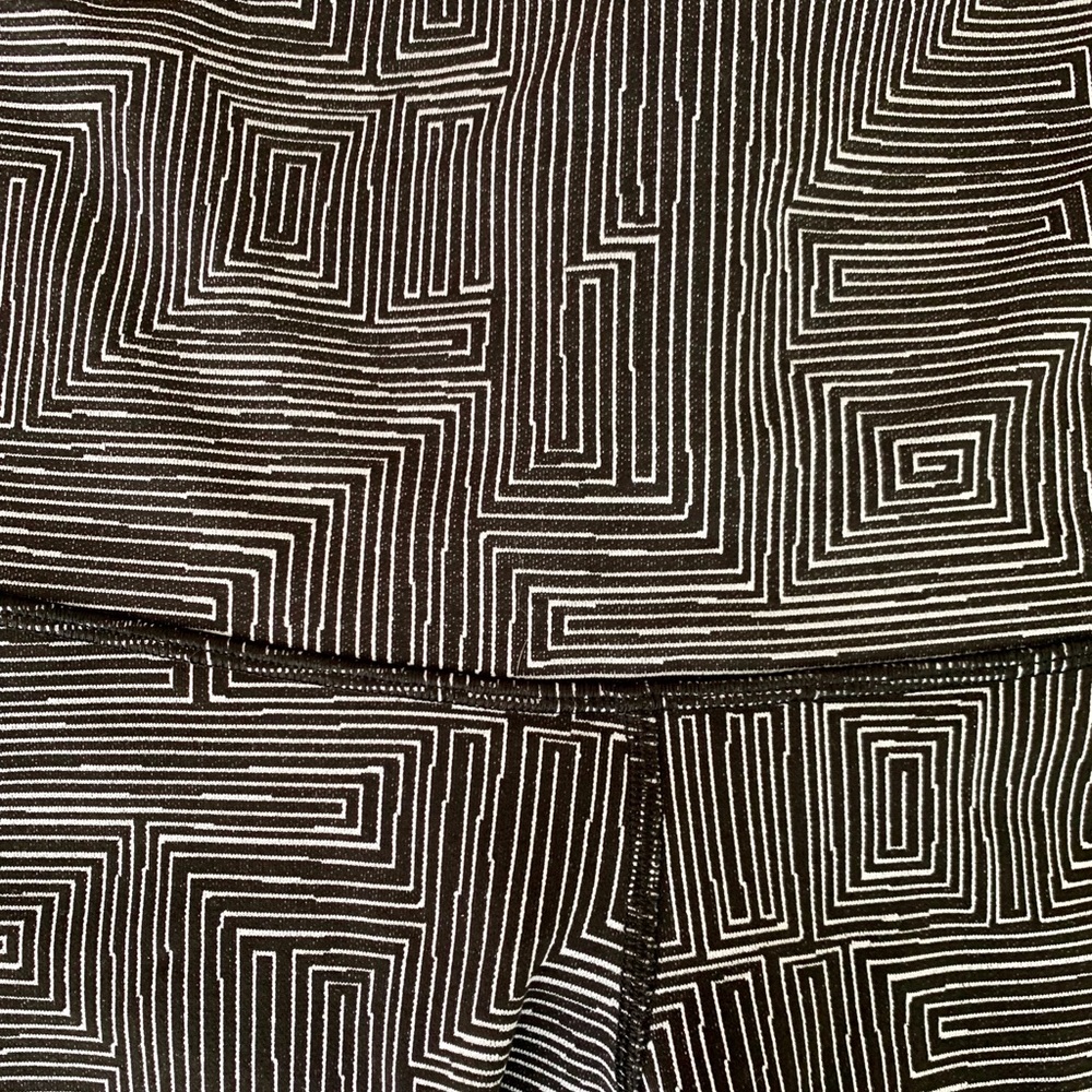 Lululemon High Rise Wunder Under Printed Pants